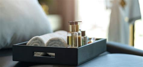 hotel amenities examples|50 Hotel Amenities Every Hotel Should Offer .